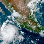 Embajada de EU emite alerta por Huracán Polo y pide a sus ciudadanos mantenerse atentos